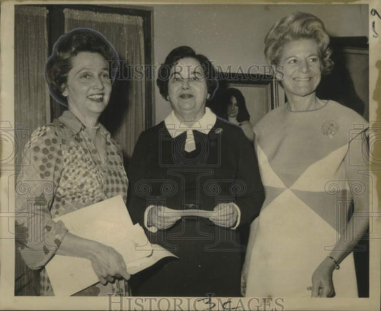1971 Press Photo Annual benefit event of the Pro Christo Laborantes - noo31298