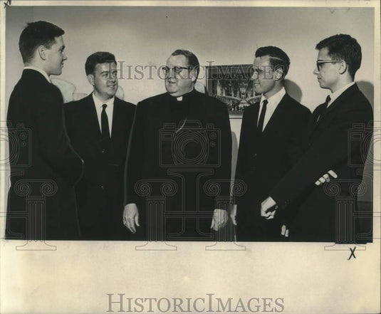 1964 Press Photo Archbishop John P. Cody with Seminary students - noo31433