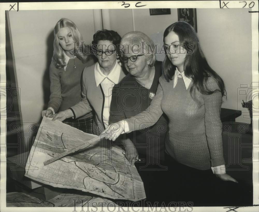 1972 Press Photo Mothers&#39; March Against Muscular Dystrophy Drive - noo31509