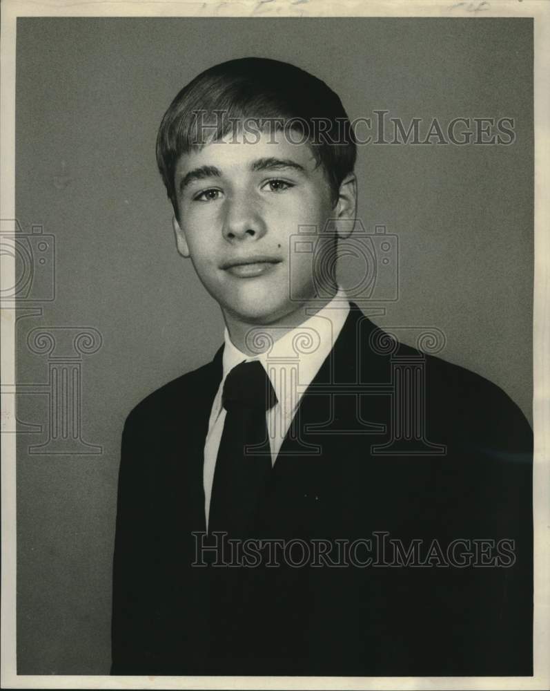 Load image into Gallery viewer, 1970 Press Photo Murray Jankus, Winner- Optimist Club Oratory Contest.
