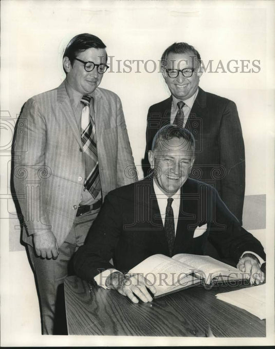 1970 Press Photo Newly Elected Parkway and Park Commission Officers - noo31794
