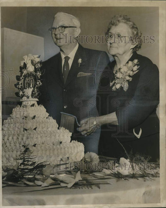 1958 Press Photo Mr. and Mrs. E.C. Hooper, 50th wedding anniversary - noo31980