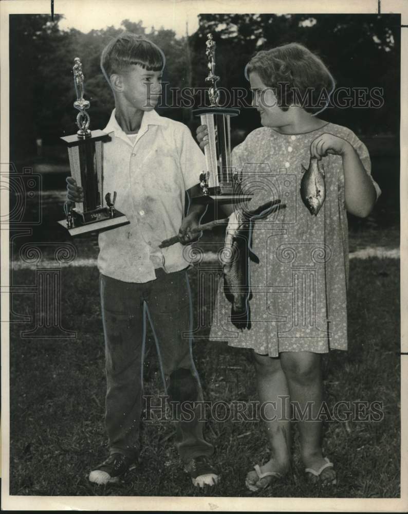 Load image into Gallery viewer, 1968 Press Photo New Orleans Recreation Department Fishing Rodeo Winners
