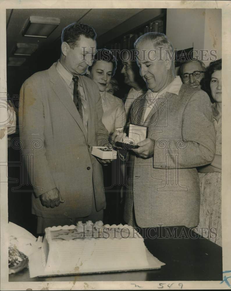 1958 Press Photo Retirement Party for Jefferson Parish Court Clerk - noo32091