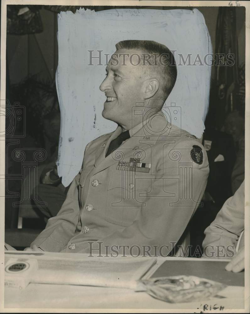 1955 Press Photo Governor Lee A. Hoegh - noo32104