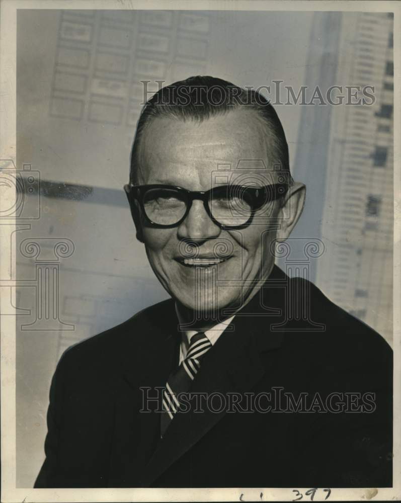 1965 Press Photo Republican National Committee Educator Raymond Humphreys