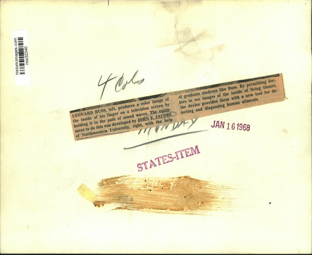 1968 Press Photo Leonard Buss & John E. Jacobs-Inventors-New type of Microscope