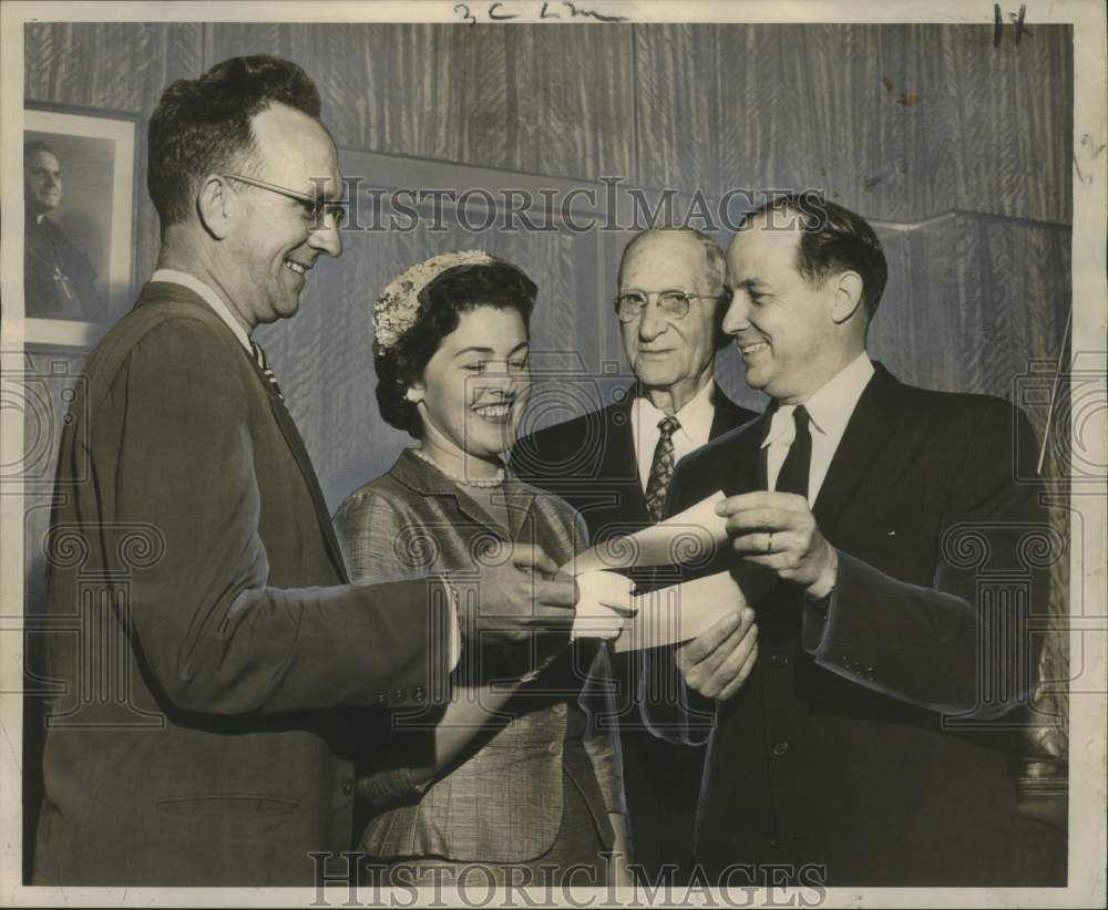 1959 Press Photo Mayor deLesseps S. Morrison, National Home Improvement Contest - Historic Images