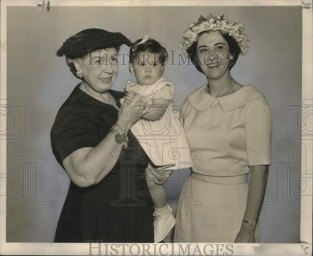 1961 Press Photo Lisa Marie Ferraro, Miss Transportation of 1960 of New Orleans