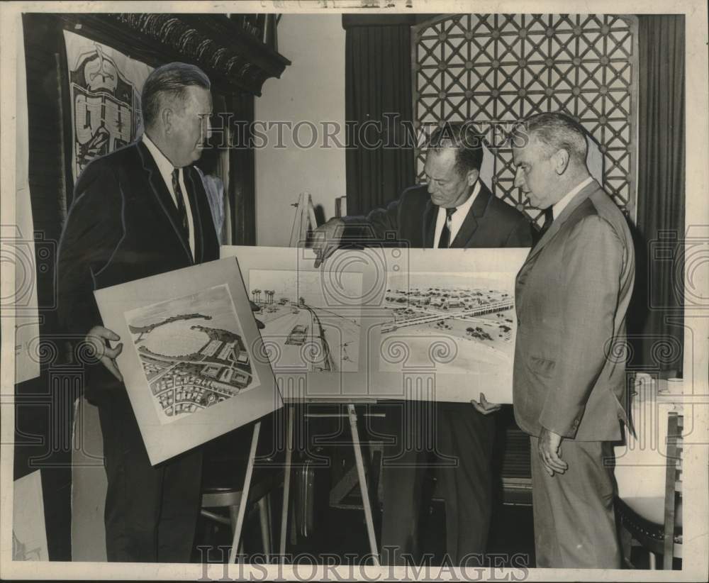 1966 Press Photo Officials review plans of Jefferson Parish&#39;s lakefront revival