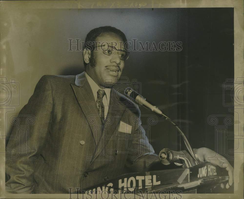 1971 Press Photo Samuel C. Jackson, Department of Housing and Urban Development