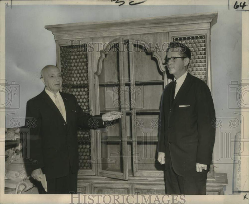 Load image into Gallery viewer, 1962 Press Photo Joseph Hurwitz &amp; Ellis Mintz of Hurwitz-Mintz Furniture Store
