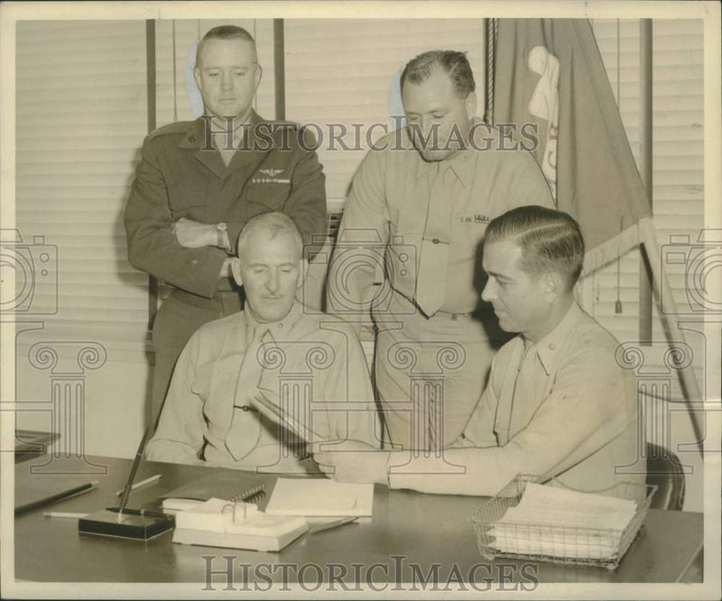 Load image into Gallery viewer, 1959 Press Photo Marine Corps reserve ground and air units-Summer Camp Program
