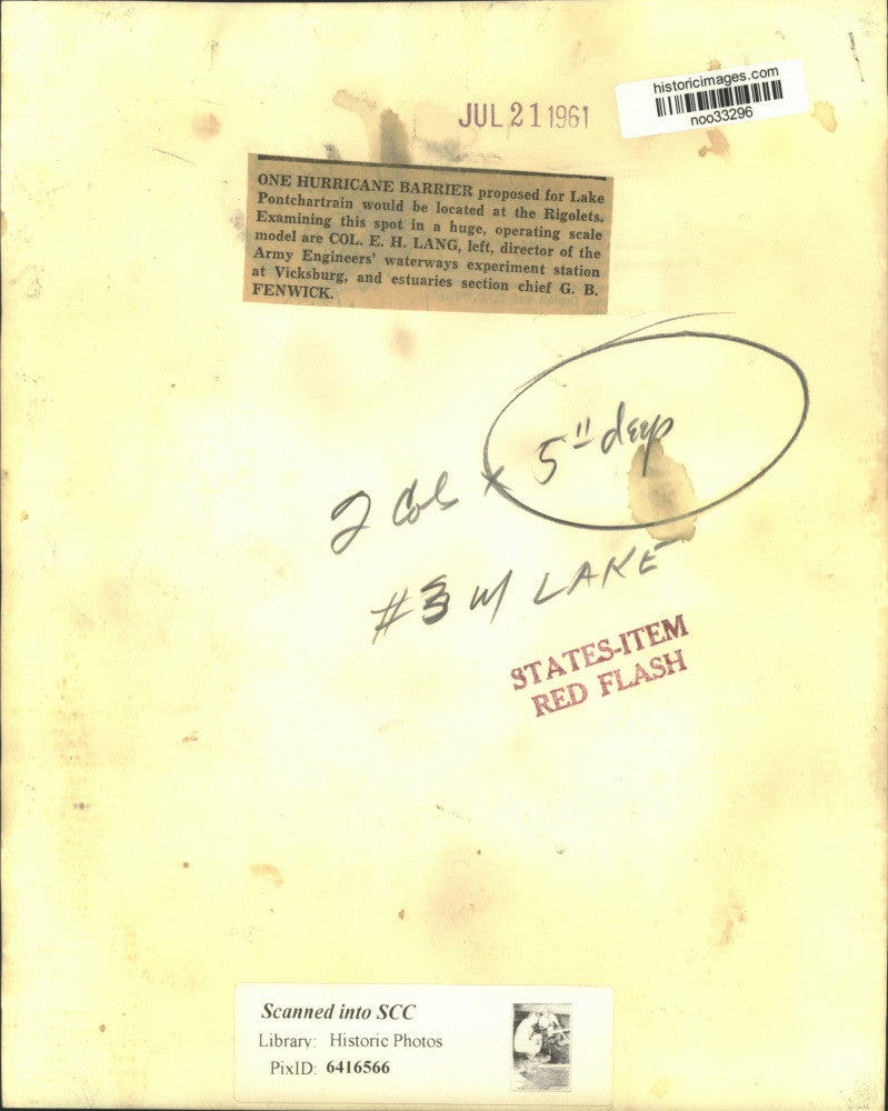 1961 Press Photo Army Engineers Examine Proposed Hurricane Barrier in Louisiana