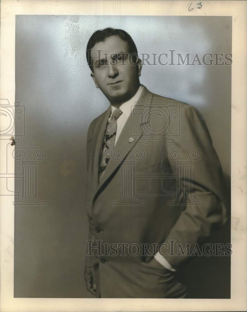 1955 Press Photo David A. Kattan opens Lake Breeze Coffee Co. in New Orleans