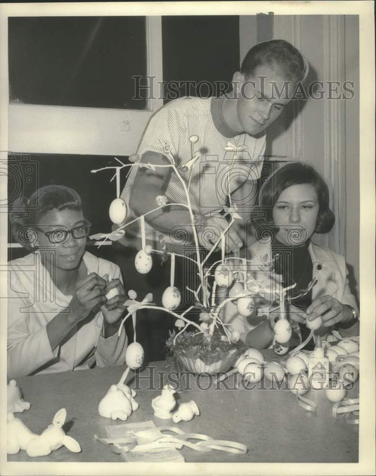 1968 Press Photo Youths Prepare Ceramic Egg Tree for Fair - noo33664