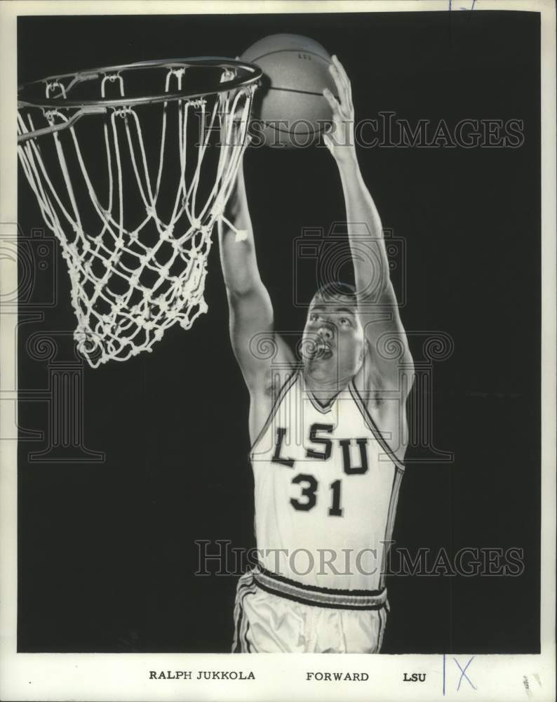 1968 Press Photo Basketball - LSU&#39;s Ralph Jukkola Jumps Toward Basket- Historic Images