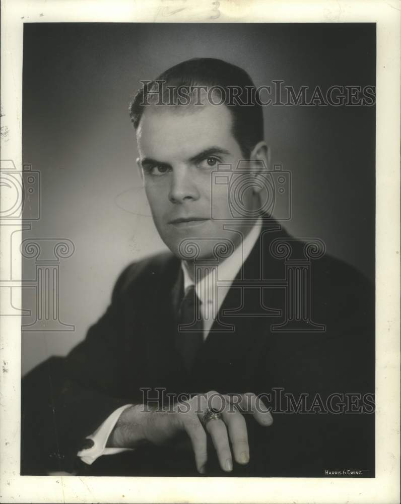 1960 Press Photo Carl Kaiser - noo33841