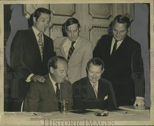 1970 Press Photo New Orleans Tourist and Convention Commission Officers