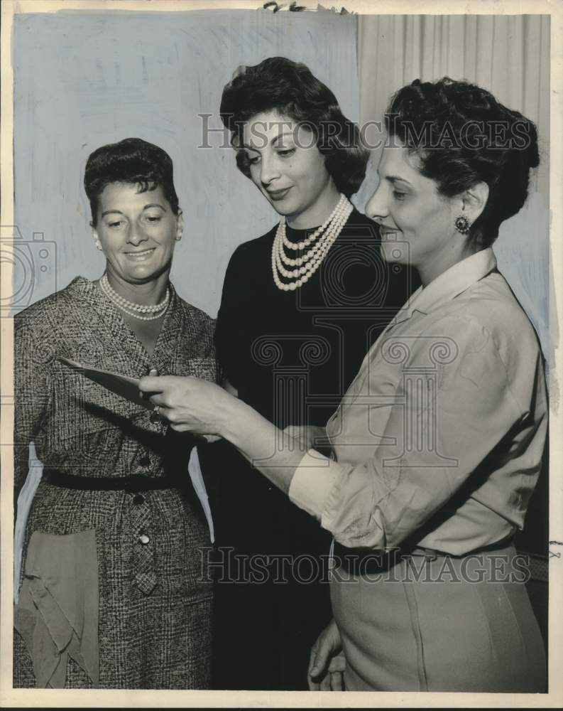 Load image into Gallery viewer, 1959 Press Photo New presidents of 3 chapter B'nai B'rith Women of New Orleans
