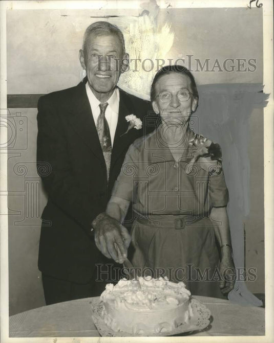 1957 Press Photo Mr. and Mrs. Edward Knower Sr.'s 50th Wedding Anniversary