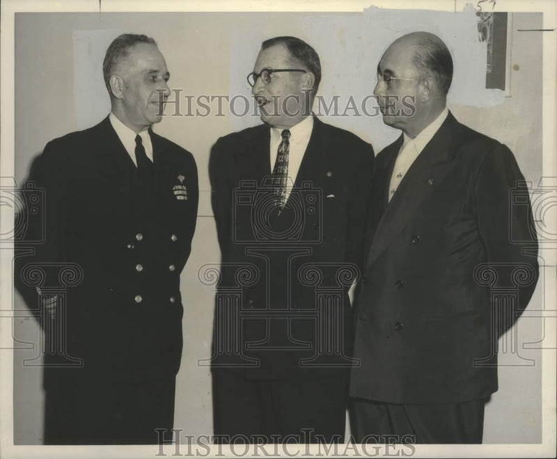 Load image into Gallery viewer, 1954 Press Photo Cost Guard District Auxiliary's Installation Banquet
