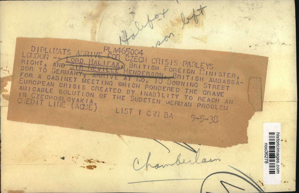 1938 Press Photo British diplomats arrive for Czech crisis parleys in London