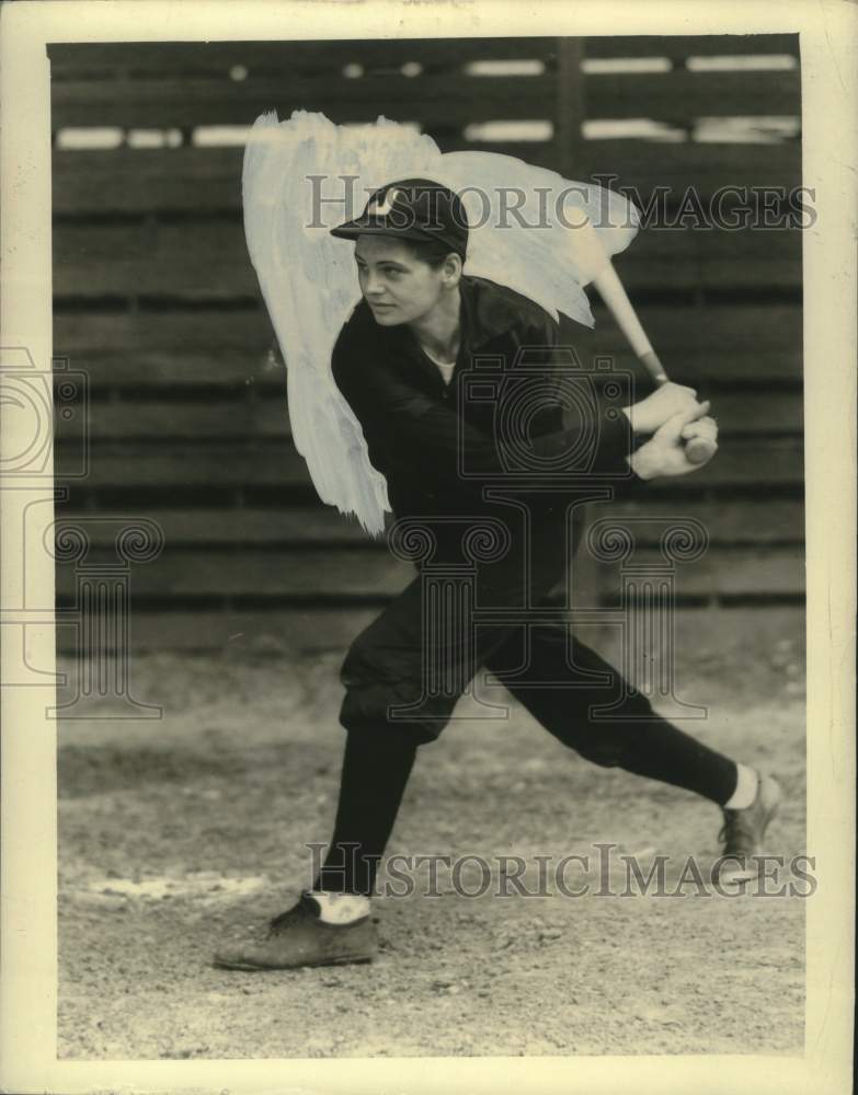 Press Photo Lottie Jackson, pitcher and outfielder, baseball player - noo36571- Historic Images