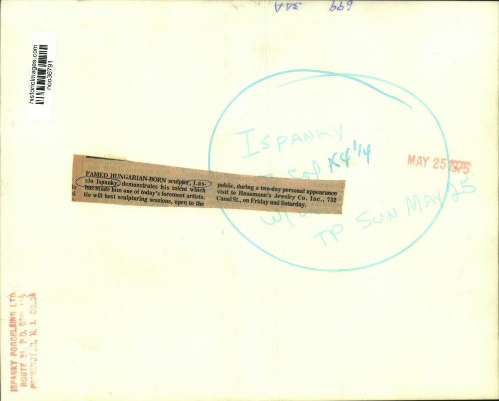 1975 Press Photo Famed Hungarian-Born Laszlo Ispanky, works on his sculpture