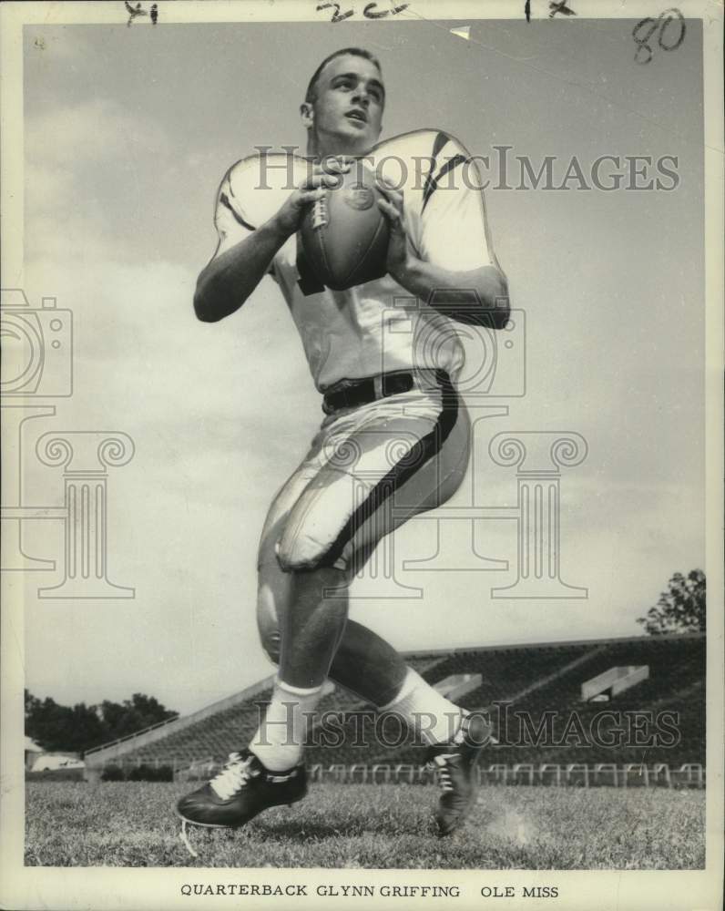 1967 Press Photo Football - Quarterback Glynn Griffing Ole Mississippi- Historic Images