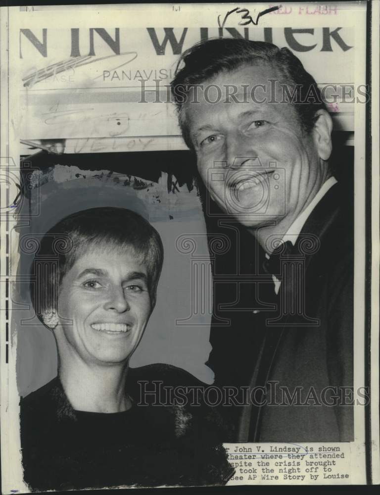 1968 Press Photo New York Mayor John V. Lindsay at the theater - noo39133