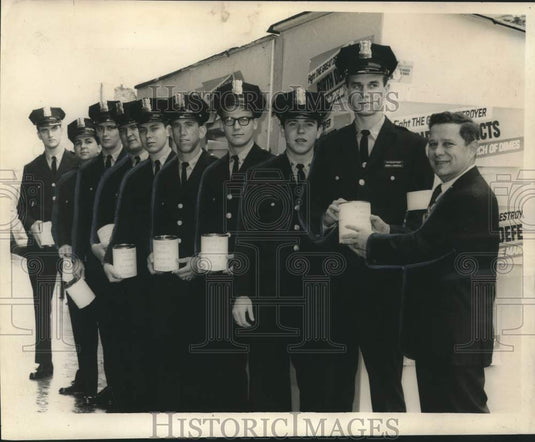 1968 Press Photo New Orleans Police Cadets receive March of Dimes Fund Cans
