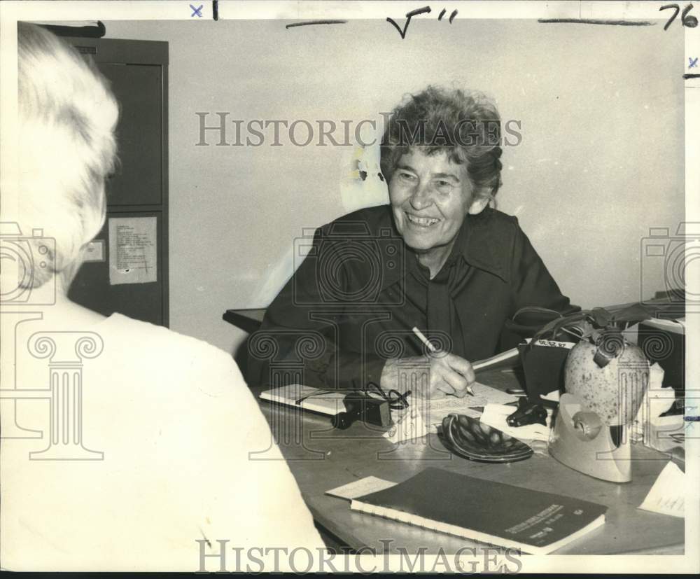 1971 Press Photo Ruth Lindsey, member of Volunteers in Service to America- Historic Images