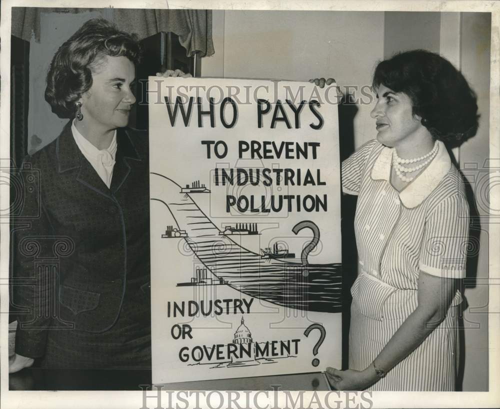 1966 Press Photo Mrs. Wallace Macmillan Junior, League of Women Voters