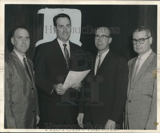 1961 Press Photo James Maher, president of New Orleans Public Accountants