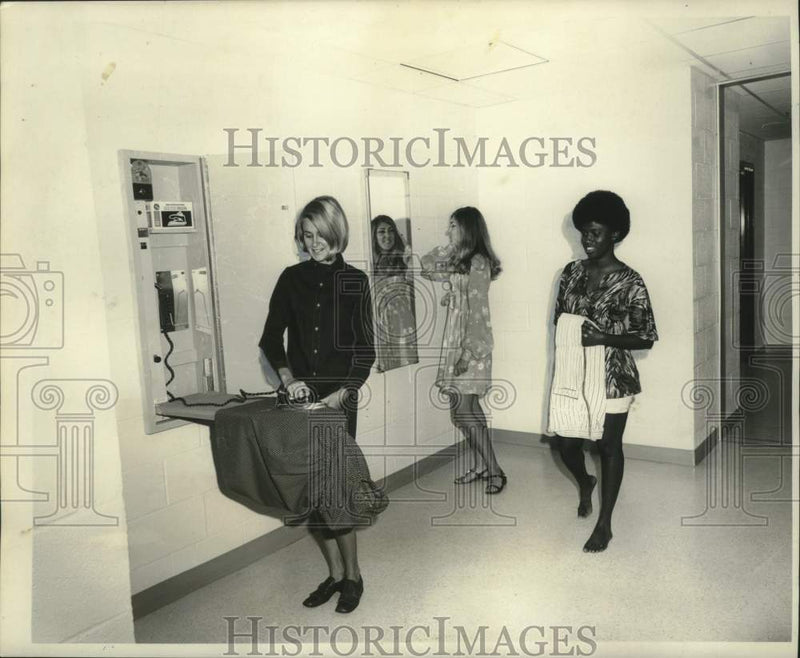 Load image into Gallery viewer, 1969 Press Photo Coin Operated Irons and ironing boards at LSUNO dormitories
