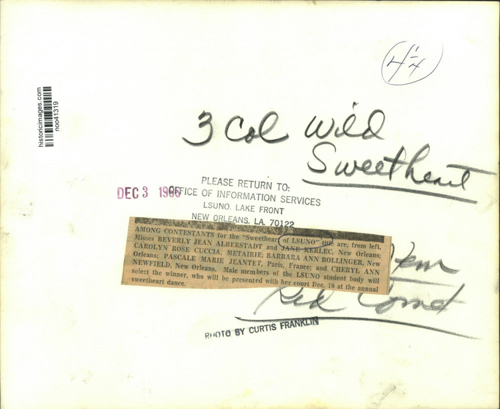 1966 Press Photo Jane Kerlec and constants of "Sweetheart of LSUNO" - noo41319