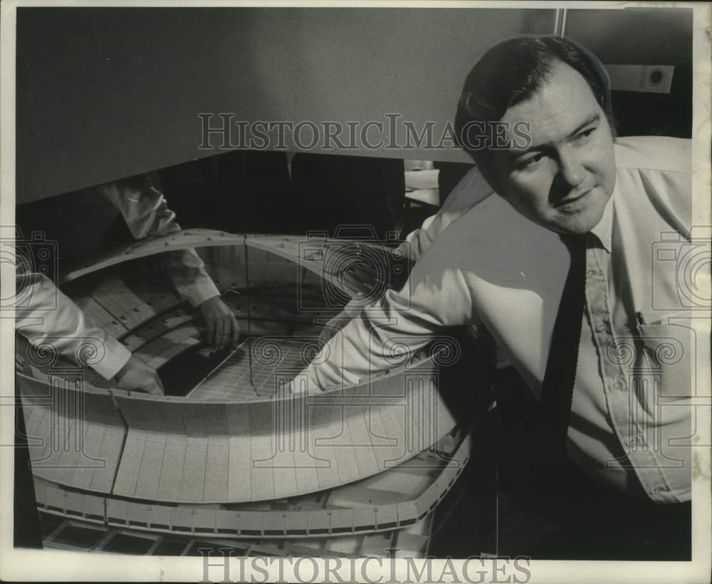 1970 Press Photo Horace Hayden, executive director of the Superdome construction- Historic Images