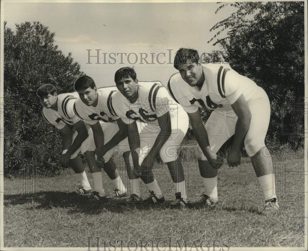 1968 Press Photo Al Levine and LSUNO football players - noo41342