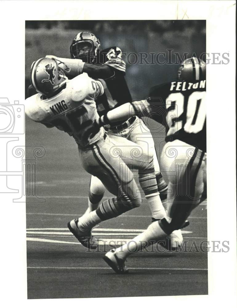 1979 Press Photo Detroit running back Horace King taken out by Green Bay defense- Historic Images