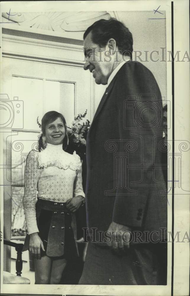 1973 Press Photo Gymnast Olga Korbut Meets President Richard Nixon - noo41989- Historic Images