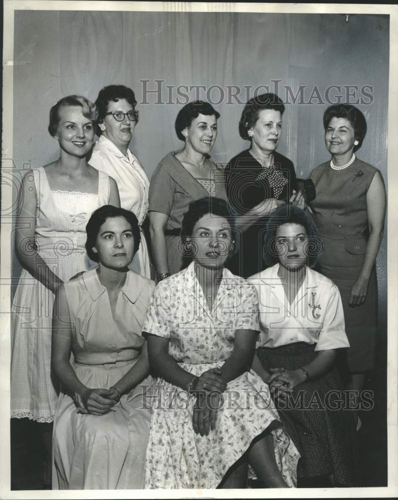 1960 Press Photo Newly Elected officers of the Twilight Garden Club- Historic Images