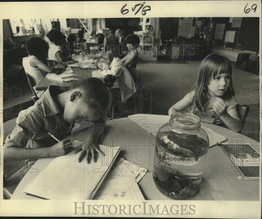 1977 Press Photo 'Open classroom' environment at McDonogh 15, New Orleans