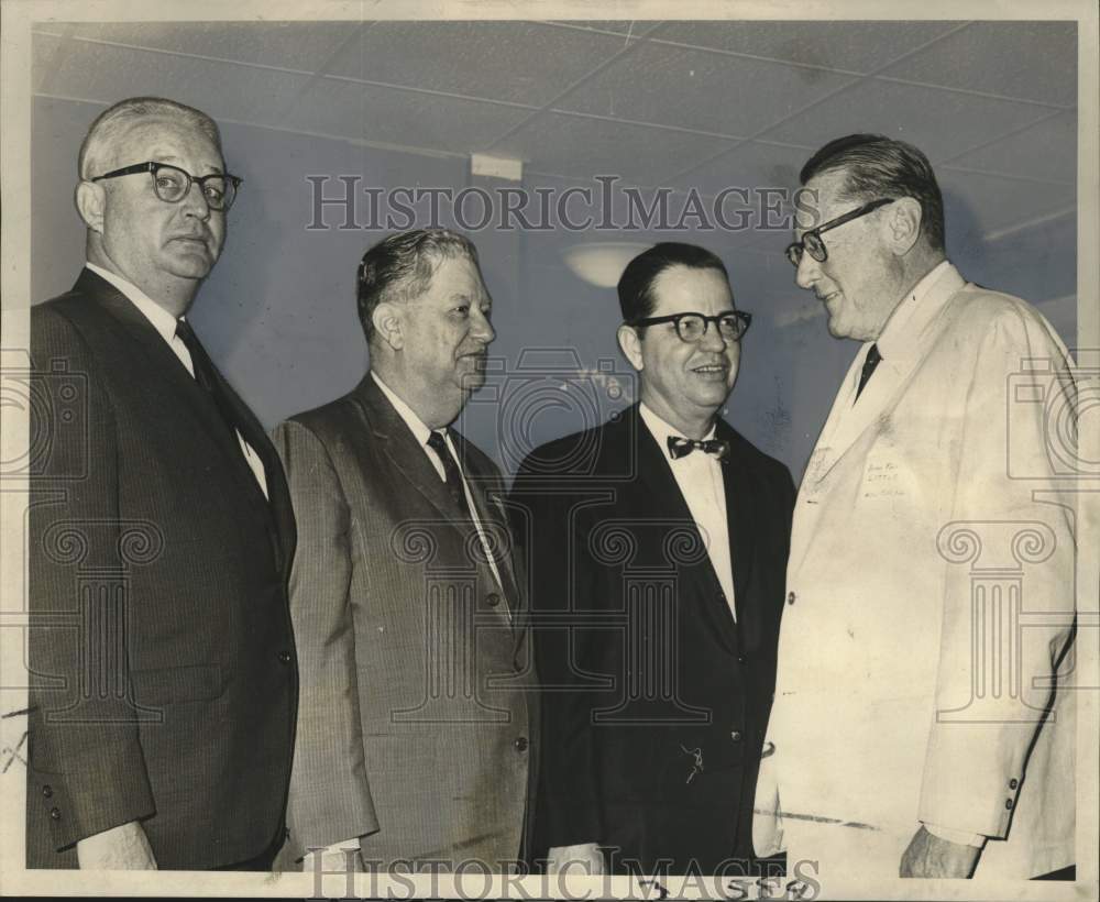 1967 Press Photo American Right of Way Association meeting at Roosevelt Hotel - Historic Images