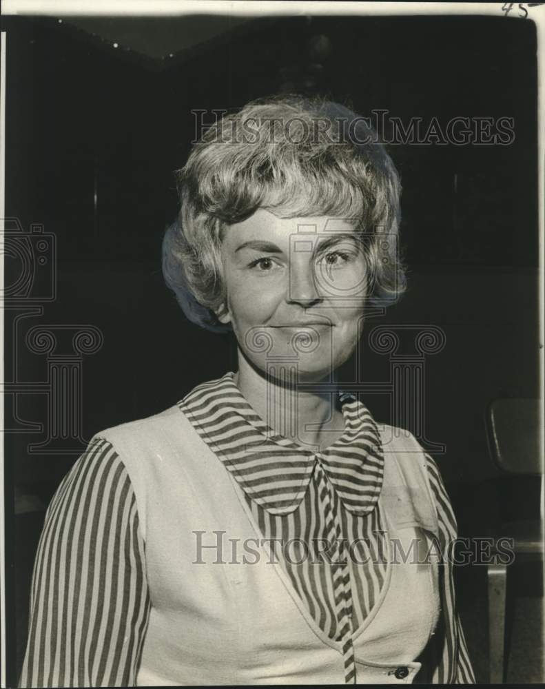 1972 Press Photo Mrs. Kenneth Mall of New Orleans - Historic Images