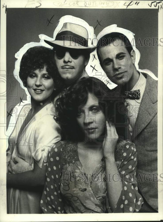 1975 Press Photo Laurel Masse and members of musical group "Manhattan Transfer" - Historic Images