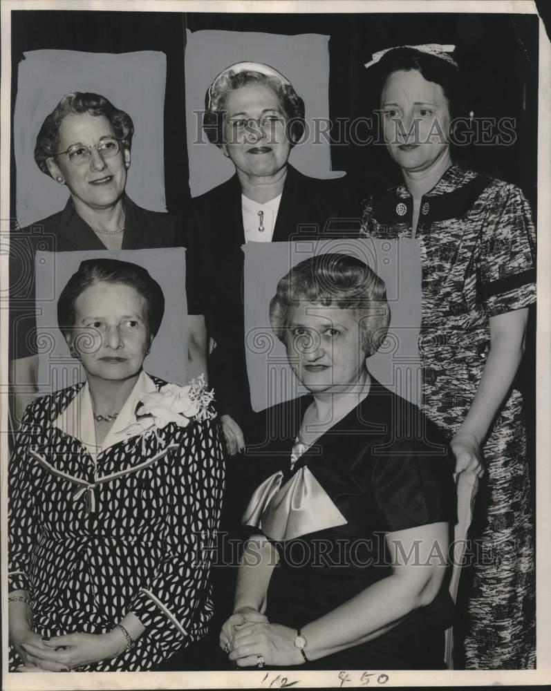 1955 Press Photo Miss Margaret Marks & New Orleans Secretaries Association