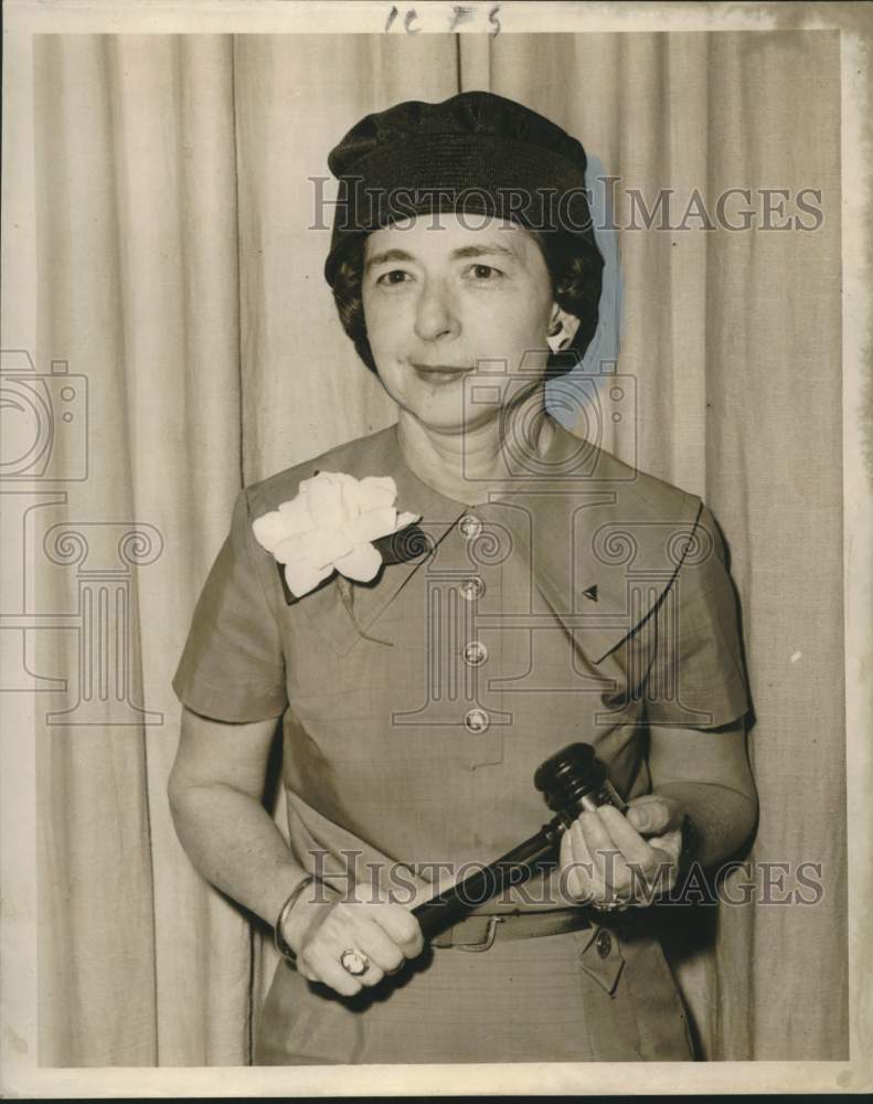 1958 Press Photo Miss Mildred MacDonald of New Orleans - noo43556