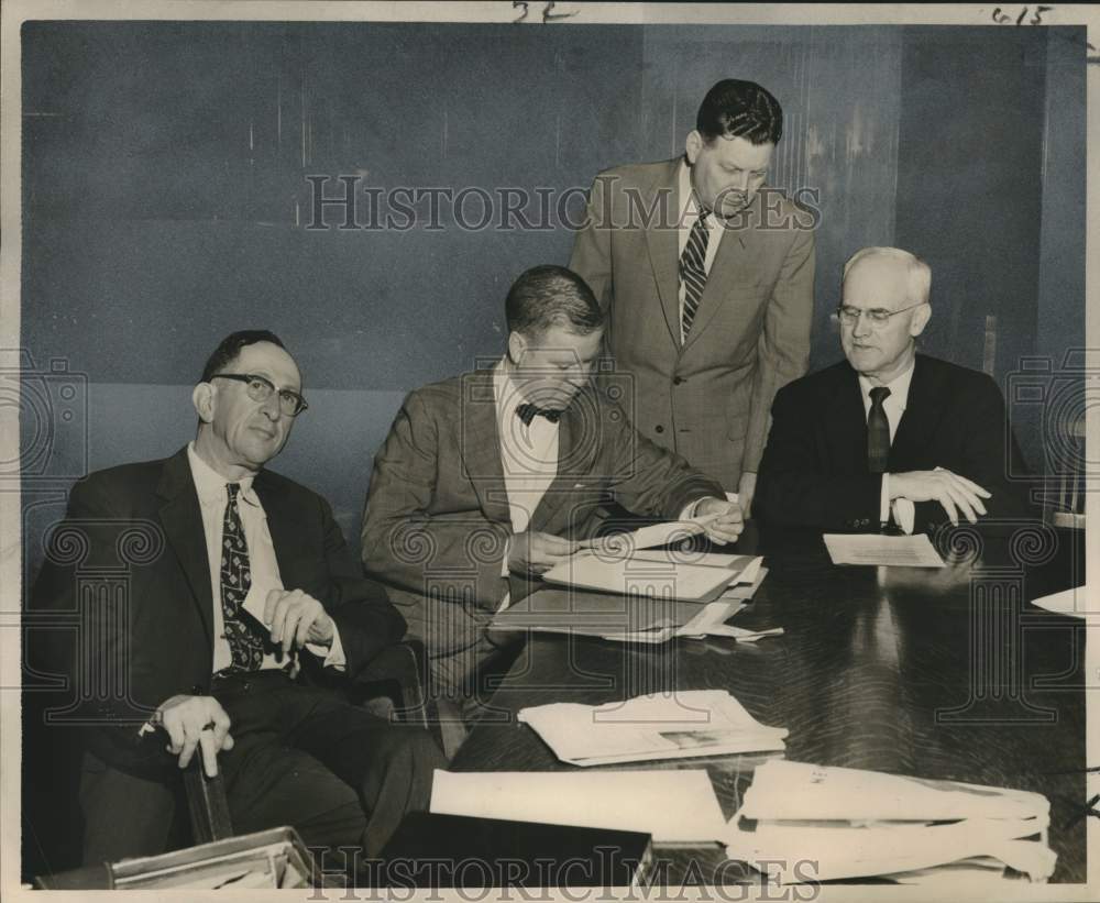 1956 Press Photo United States internal security subcommittee in New Orleans