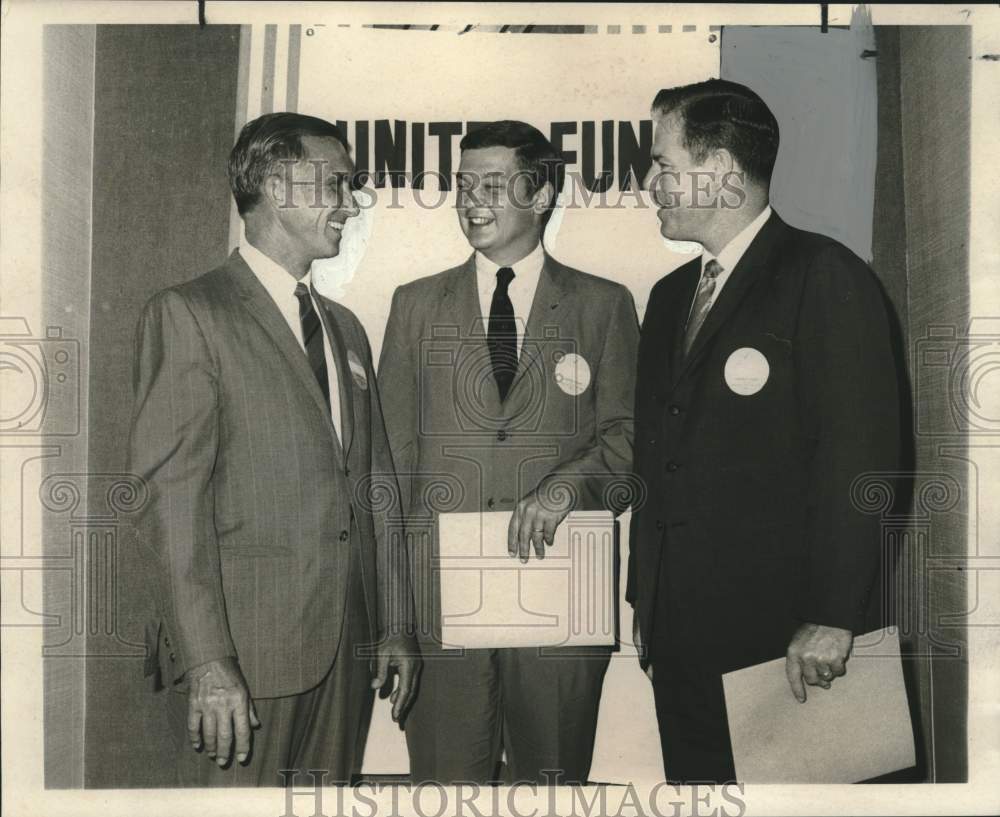 1970 Press Photo United Fund&#39;s Loaned Executives Program meeting- Historic Images